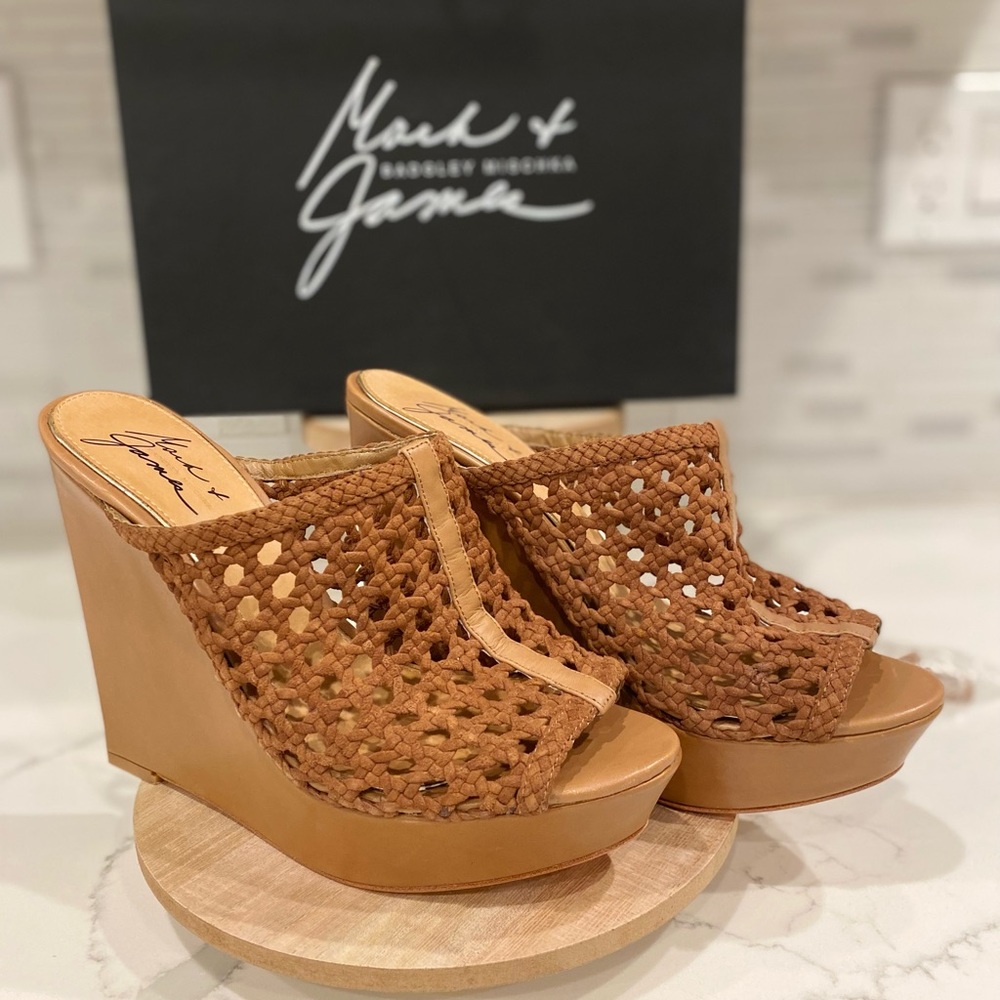 Mark and James by Badgley Mischka Wedges